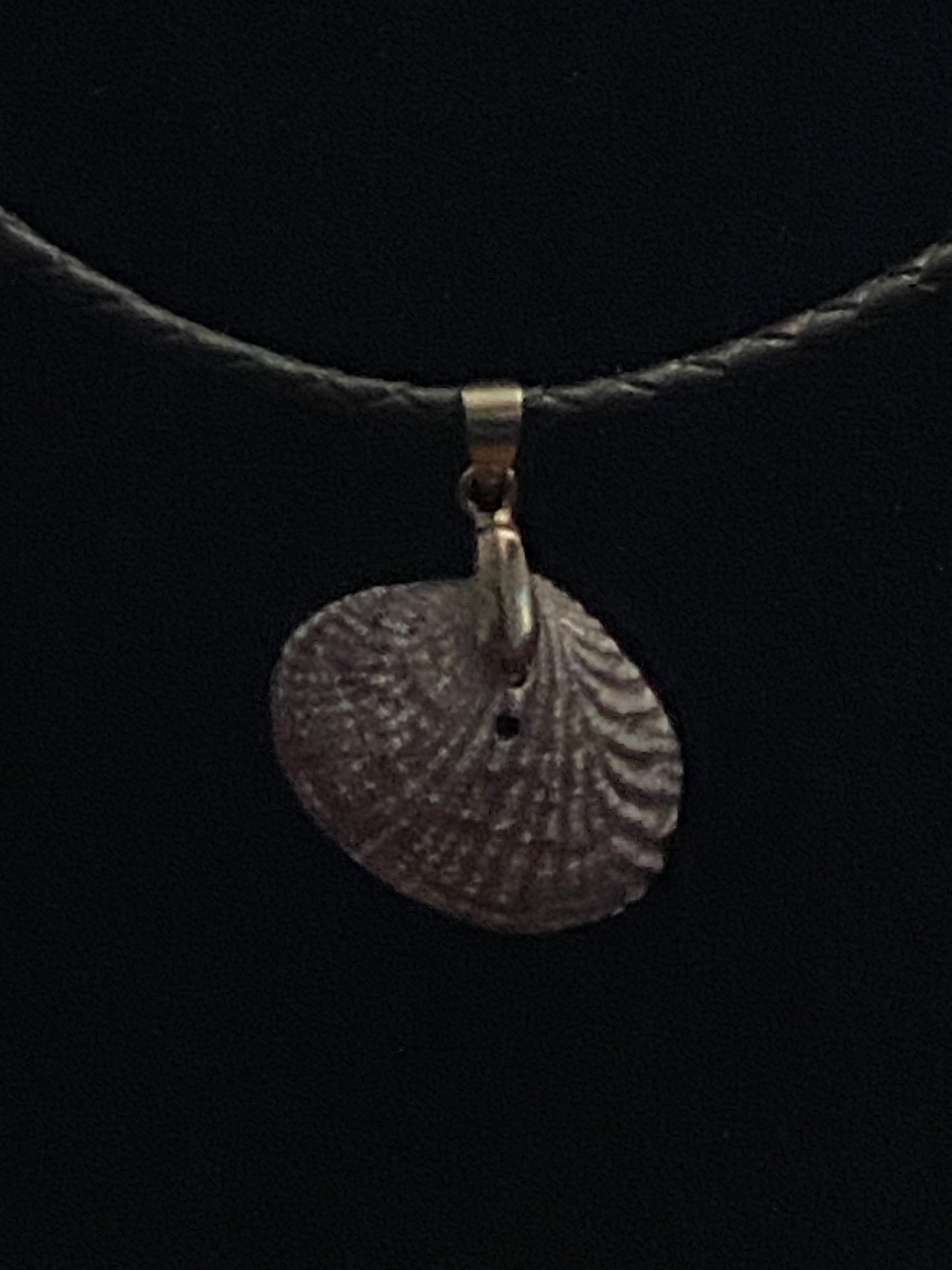 Black Seashell & black Leather Cord Necklace
