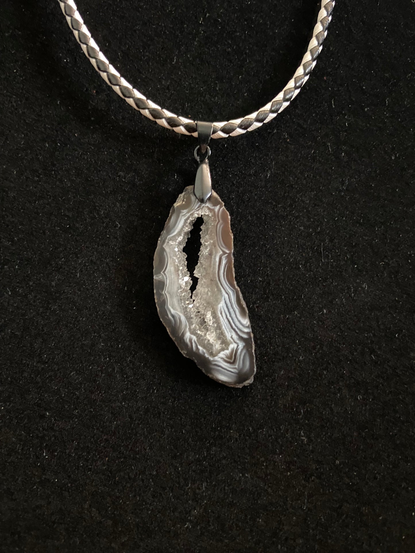 Sliced Black Agate with White and Black Chain Necklace 2